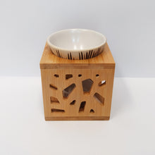 Lade das Bild in den Galerie-Viewer, Aromalampe mit Keramikschälchen